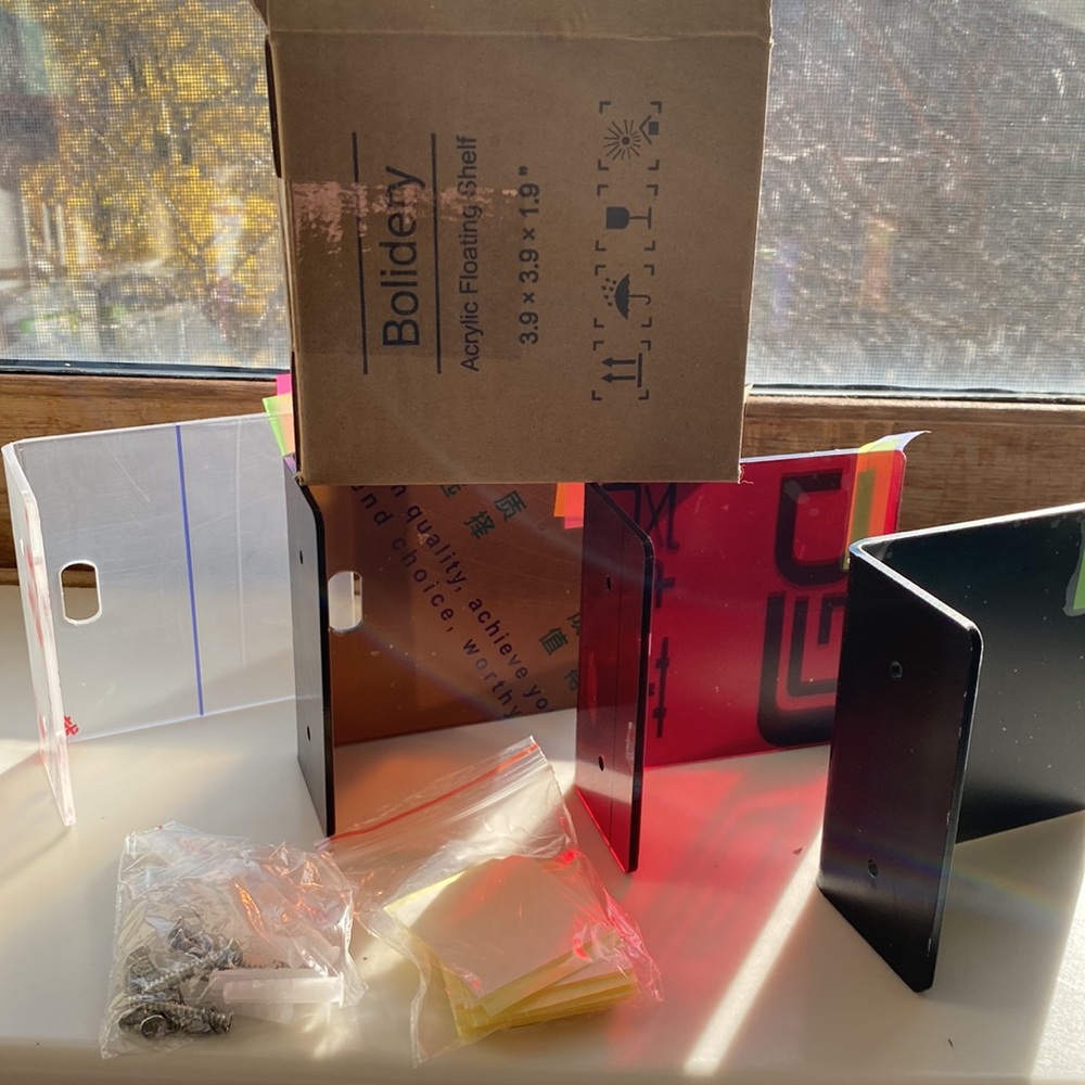 Versatile acrylic shelve multipack
